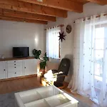 Bergzeit Auf 1000 M Hoehe Mit Balkon, Parkplatz, Wlan, Kueche アパート