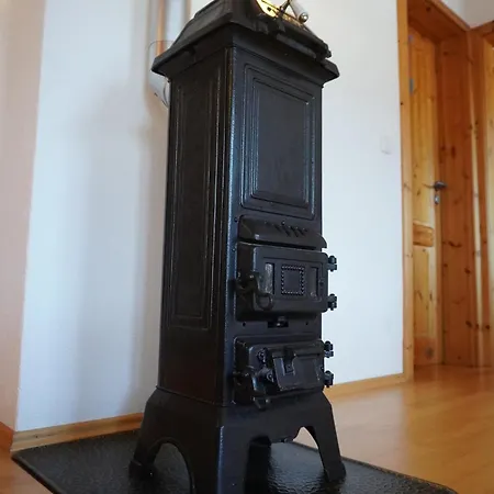 شقة Bergzeit Auf 1000 M Hoehe Mit Balkon, Parkplatz, Wlan, Kueche فيرتاخ