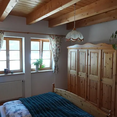 Bergzeit Auf 1000 M Hoehe Mit Balkon, Parkplatz, Wlan, Kueche شقة *