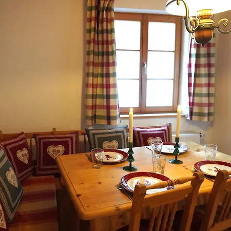 Apartment Bergzeit Auf 1000 M Hoehe Mit Balkon, Parkplatz, Wlan, Kueche Wertach
