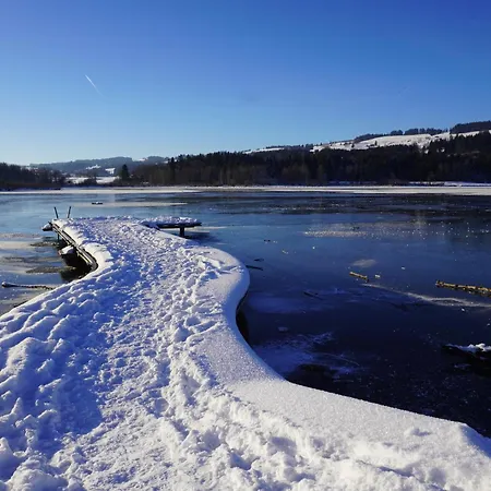 Bergzeit Auf 1000 M Hoehe Mit Balkon, Parkplatz, Wlan, Kueche