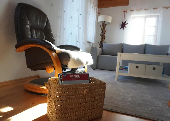 Apartament Bergzeit Auf 1000 M Hoehe Mit Balkon, Parkplatz, Wlan, Kueche