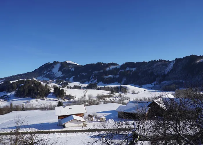 Apartament Bergzeit Auf 1000 M Hoehe Mit Balkon, Parkplatz, Wlan, Kueche *