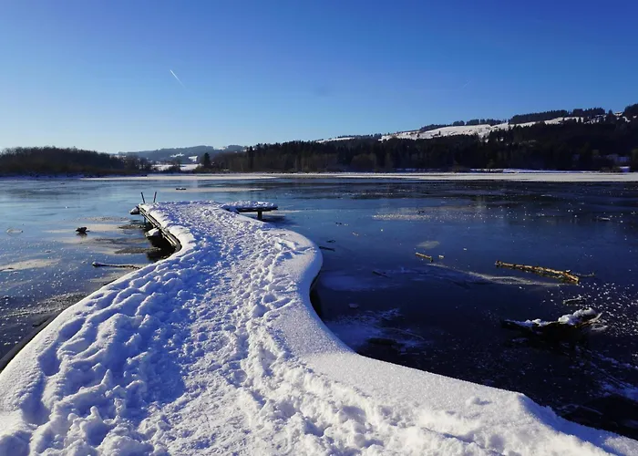 Bergzeit Auf 1000 M Hoehe Mit Balkon, Parkplatz, Wlan, Kueche
