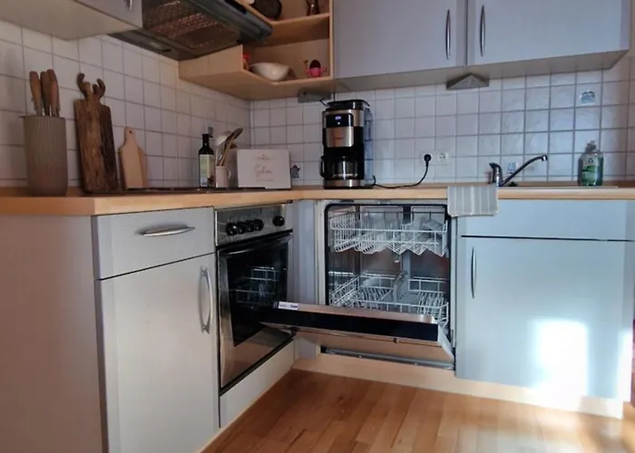 Apartament Bergzeit Auf 1000 M Hoehe Mit Balkon, Parkplatz, Wlan, Kueche